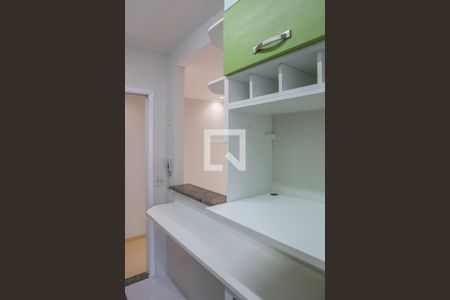 Apartamento para alugar com 60m², 2 quartos e 2 vagas Apartamento para alugar com 60m², 2 quartos e 2 vagasCozinha