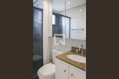 Banheiro da Suíte de apartamento para alugar com 2 quartos, 60m² em Vila Pompéia, São Paulo