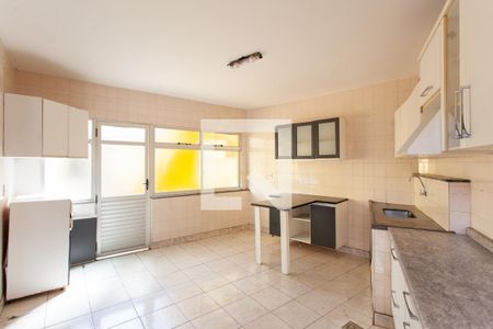 Casa à venda com 360m², 3 quartos e 3 vagasCozinha 2