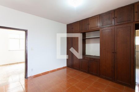 Casa à venda com 360m², 3 quartos e 3 vagasSuíte 1