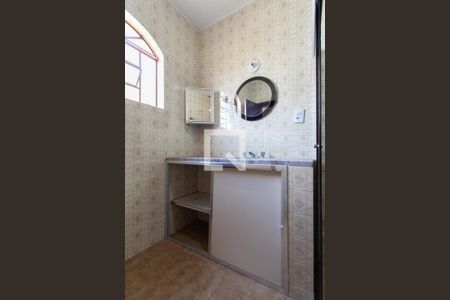 Casa à venda com 360m², 3 quartos e 3 vagasBanheiro Social