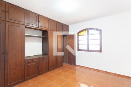 Casa à venda com 360m², 3 quartos e 3 vagasSuíte 1