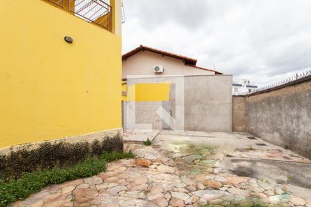 Casa à venda com 360m², 3 quartos e 3 vagasQuintal e Jardim