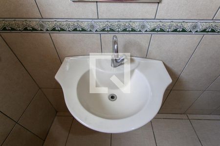 Casa à venda com 360m², 3 quartos e 3 vagasBanheiro da Suíte 1