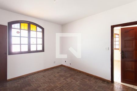 Casa à venda com 360m², 3 quartos e 3 vagasSuíte 2