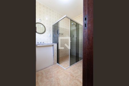 Casa à venda com 360m², 3 quartos e 3 vagasBanheiro Social