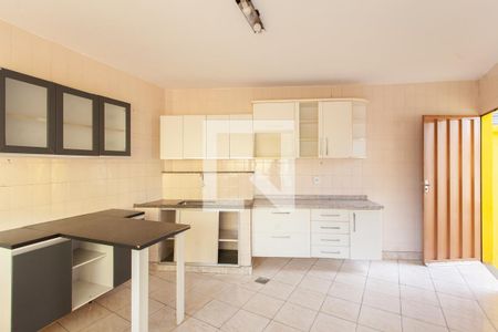 Casa à venda com 360m², 3 quartos e 3 vagasCozinha 2