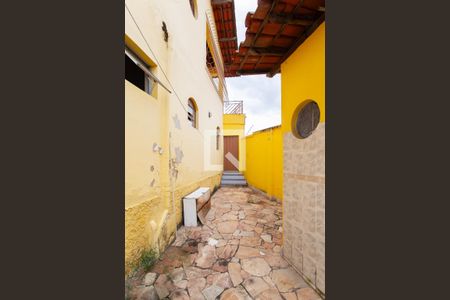 Casa à venda com 360m², 3 quartos e 3 vagasQuintal e Jardim