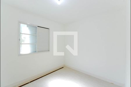 Quarto 2 de apartamento à venda com 2 quartos, 45m² em Jardim Rosa de Franca, Guarulhos