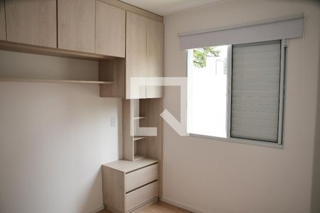 Quarto 1  de apartamento para alugar com 2 quartos, 47m² em Jardim da Gloria, Cotia