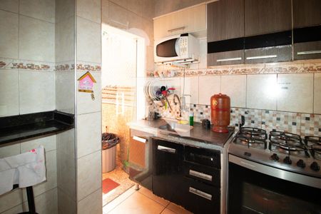 Casa à venda com 300m², 4 quartos e 6 vagasCozinha