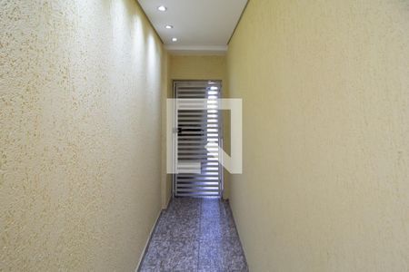 Casa à venda com 300m², 4 quartos e 6 vagasCorredor com acesso