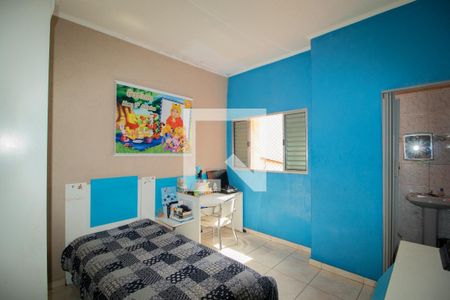 Casa à venda com 300m², 4 quartos e 6 vagasQuarto 2