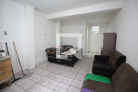 Quarto/Cozinha de casa para alugar com 1 quarto, 22m² em Sítio do Mandaqui, São Paulo