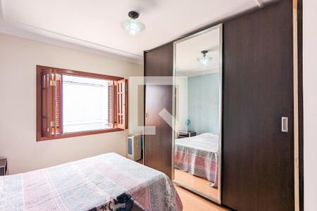 Casa à venda com 347m², 4 quartos e 4 vagasQuarto 2