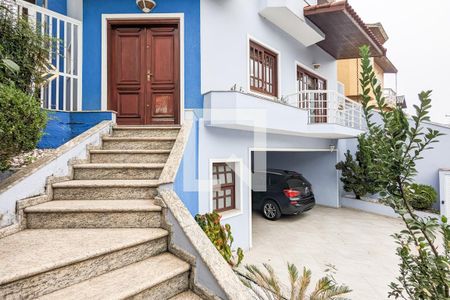 Casa à venda com 347m², 4 quartos e 4 vagasGaragem