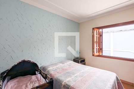 Casa à venda com 347m², 4 quartos e 4 vagasQuarto 2