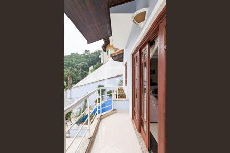 Varanda de casa à venda com 4 quartos, 347m² em Bairro dos Casa, São Bernardo do Campo