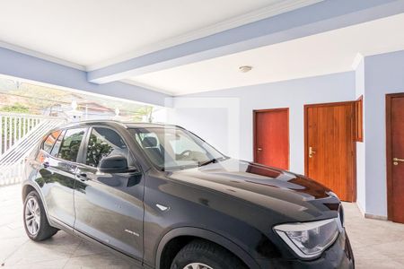 Casa à venda com 347m², 4 quartos e 4 vagasGaragem