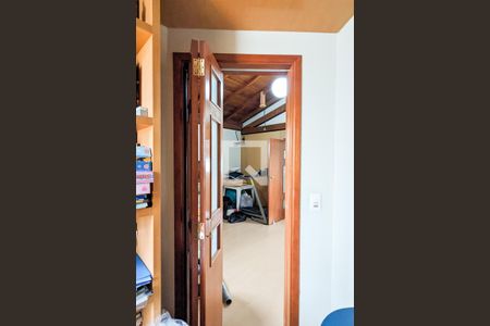 Casa à venda com 347m², 4 quartos e 4 vagasSótão