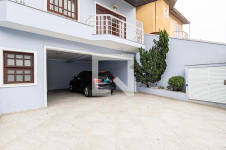 Casa à venda com 347m², 4 quartos e 4 vagasGaragem