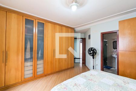 Casa à venda com 347m², 4 quartos e 4 vagasQuarto da suíte 1