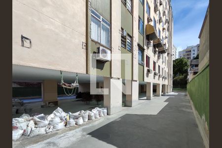 Apartamento à venda com 60m², 2 quartos e 1 vagaÁrea comum - Playground