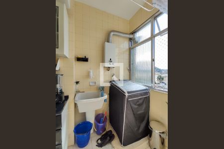 Apartamento à venda com 60m², 2 quartos e 1 vagaÁrea de Serviço