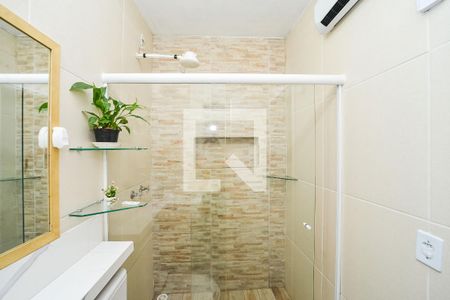 Casa à venda com 280m², 2 quartos e 2 vagasBanheiro da Suíte