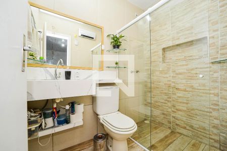 Casa à venda com 280m², 2 quartos e 2 vagasBanheiro da Suíte