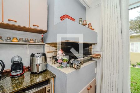 Casa à venda com 280m², 2 quartos e 2 vagasChurrasqueira