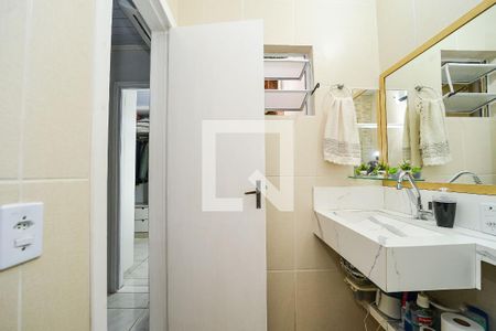 Casa à venda com 280m², 2 quartos e 2 vagasBanheiro da Suíte