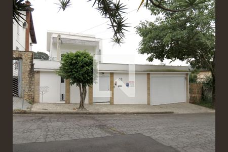Casa à venda com 280m², 4 quartos e 10 vagasFachada