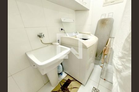 Casa à venda com 280m², 4 quartos e 10 vagasÁrea de Serviço