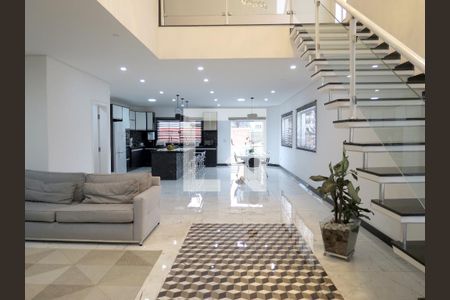 Sala de casa à venda com 4 quartos, 280m² em City América, São Paulo