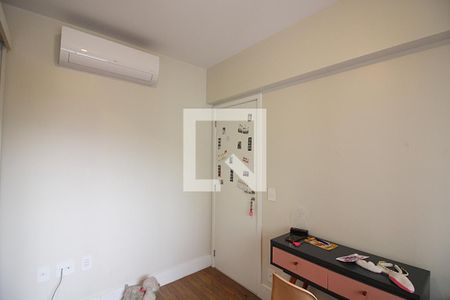 Apartamento à venda com 96m², 3 quartos e 2 vagasQuarto 3