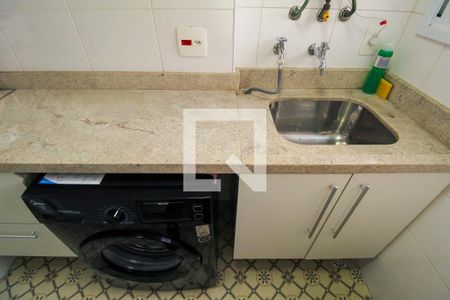 Apartamento à venda com 72m², 2 quartos e 2 vagasÁrea de Serviço