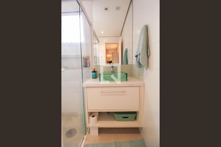 Apartamento à venda com 72m², 2 quartos e 2 vagasBanheiro da Suíte 1