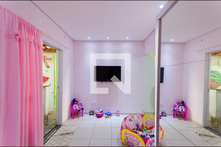 Casa à venda com 250m², 4 quartos e 1 vagaQuarto da casa 1