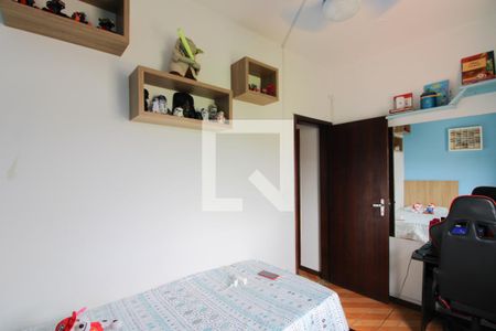 Casa à venda com 180m², 3 quartos e 5 vagasCasa 2 - Quarto 3