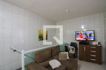Casa à venda com 180m², 3 quartos e 5 vagasCasa 2 - Sala 2