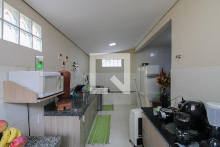 Casa à venda com 180m², 3 quartos e 5 vagasCasa 2 - Cozinha