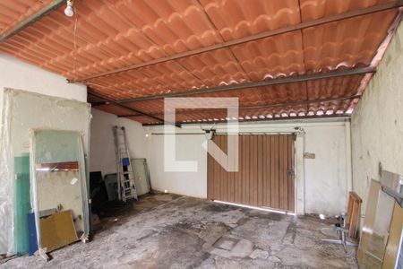Casa à venda com 180m², 3 quartos e 5 vagasGaragem - Casa 1