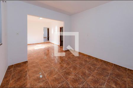 Sala 2 de casa para alugar com 3 quartos, 90m² em Caiçaras, Belo Horizonte