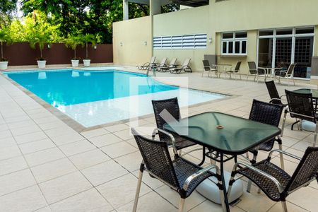 Apartamento para alugar com 69m², 2 quartos e 1 vaga Apartamento para alugar com 69m², 2 quartos e 1 vagaÁrea comum - Piscina
