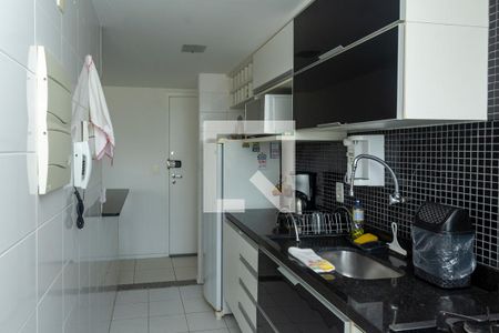 Apartamento para alugar com 69m², 2 quartos e 1 vaga Apartamento para alugar com 69m², 2 quartos e 1 vagaCozinha - Armários