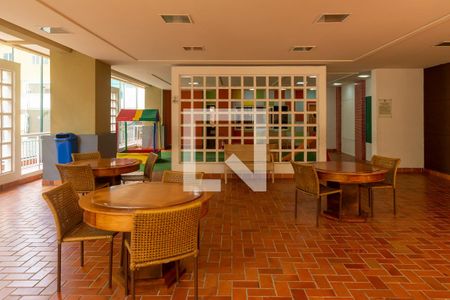 Apartamento para alugar com 69m², 2 quartos e 1 vaga Apartamento para alugar com 69m², 2 quartos e 1 vagaÁrea comum - Slão de espera