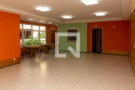 Apartamento para alugar com 69m², 2 quartos e 1 vaga Apartamento para alugar com 69m², 2 quartos e 1 vagaÁrea comum - Salão infantil