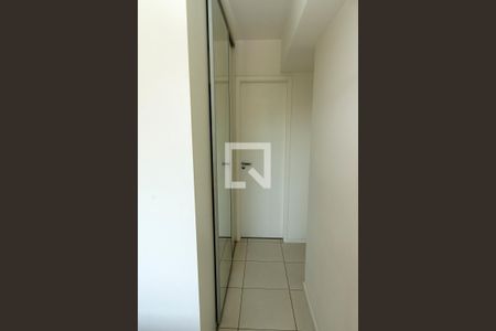 Apartamento para alugar com 69m², 2 quartos e 1 vaga Apartamento para alugar com 69m², 2 quartos e 1 vagaCloset da Suite