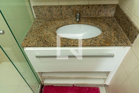 Apartamento para alugar com 69m², 2 quartos e 1 vaga Apartamento para alugar com 69m², 2 quartos e 1 vagaBanheiro da Suite